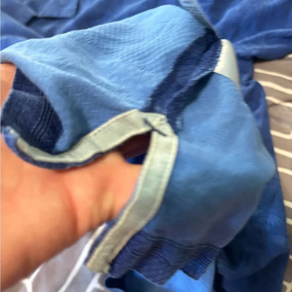 Tommy Bahama Blue Hawaiian Floral Leaf Print Button Up Shirt Size Large - Picture 11 of 14